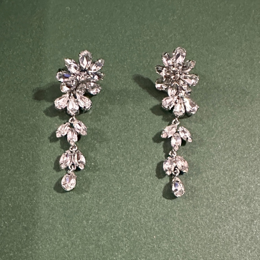 Crystal Flower Drop Earrings - Clear Silver Tone
